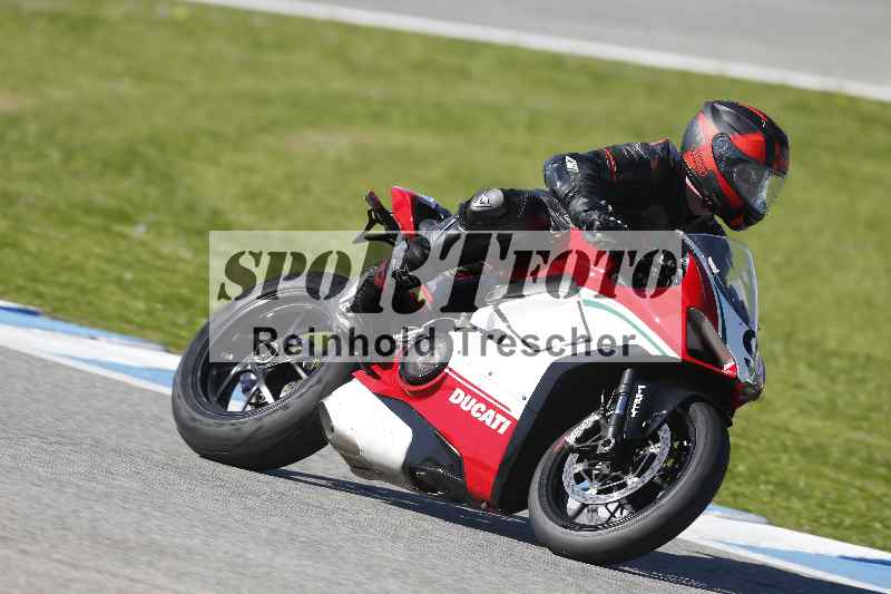 Archiv-2025/02 28.-31.01.2025 Moto Center Thun Jerez/gruen-green/92